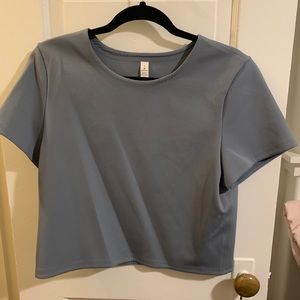 Lululemon crop top